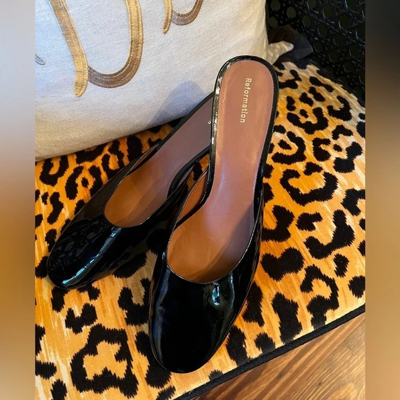 REFORMATION Marina Block Heel Mule Black Patent Leather  NEW Sold Out Online - Picture 14 of 14